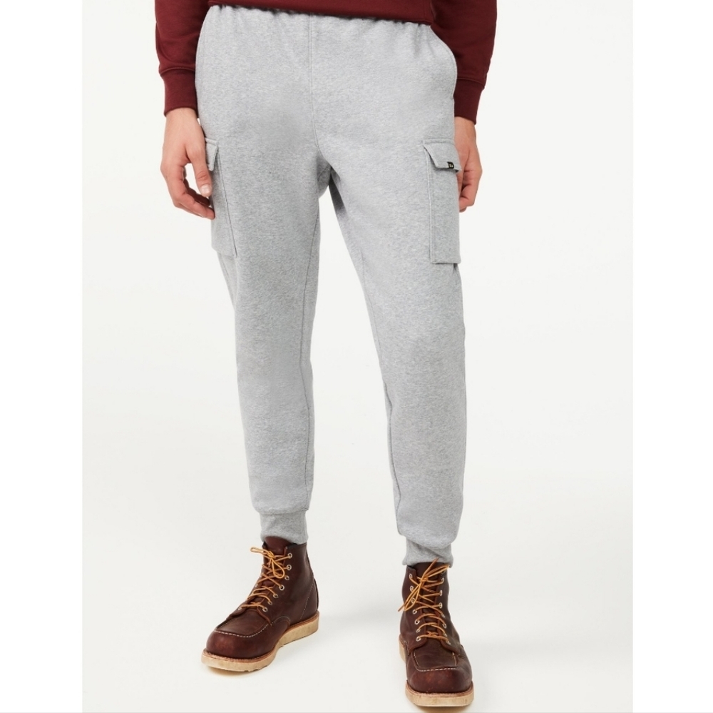 NWT Free Assembly Men's Fleece Cargo Joggers